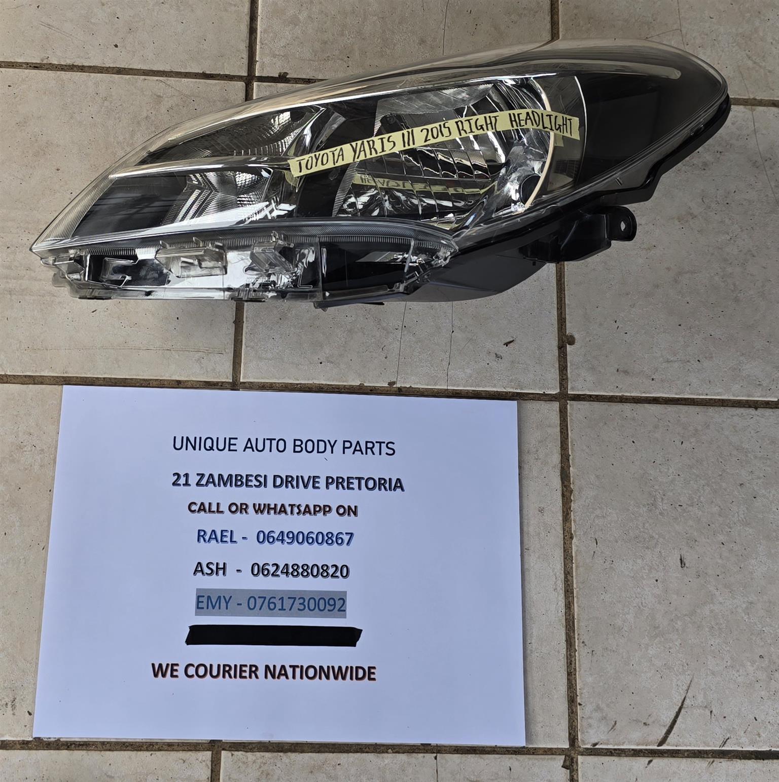 Toyota Yaris iii 2015 Right Headlight Toyota Yaris iii 2015 Right Headlight