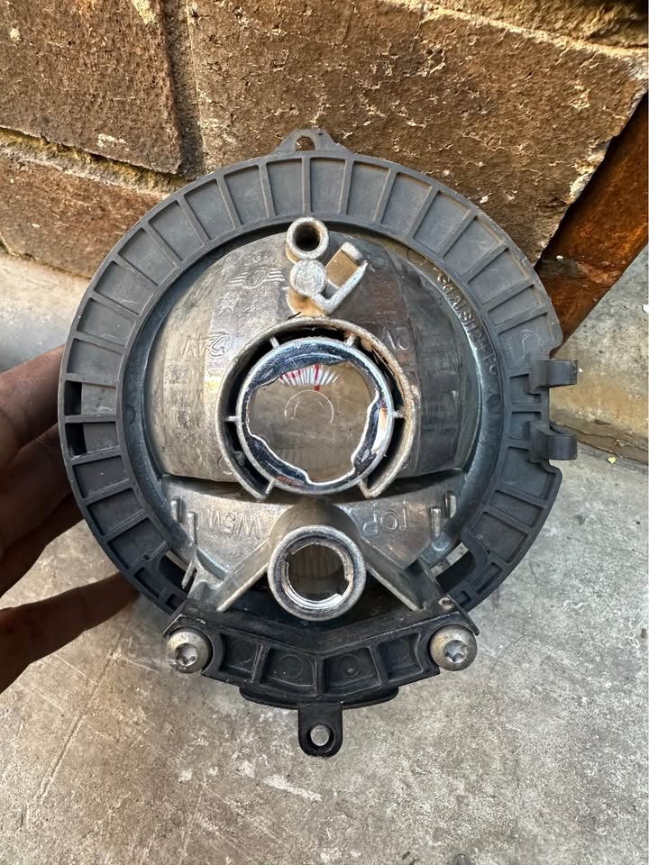 MINI Cooper fog light - Private Seller MINI Cooper fog light - Private Seller