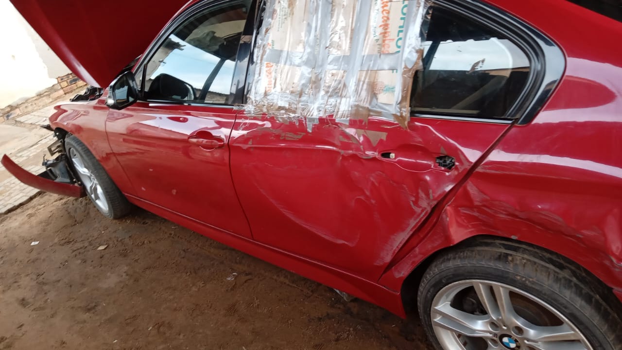 BMW F30 320i auto with N20 engine stripping for spares code 2 - Private Seller