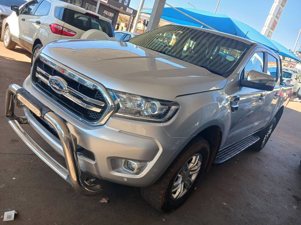 2019 model Ford Ranger Double cab XLT automatic transmission diesel 2.0 BI-TURBO engine capacity