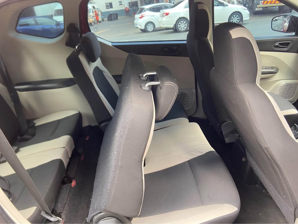 2022 Renault Triber 1.0 Manual 96000km