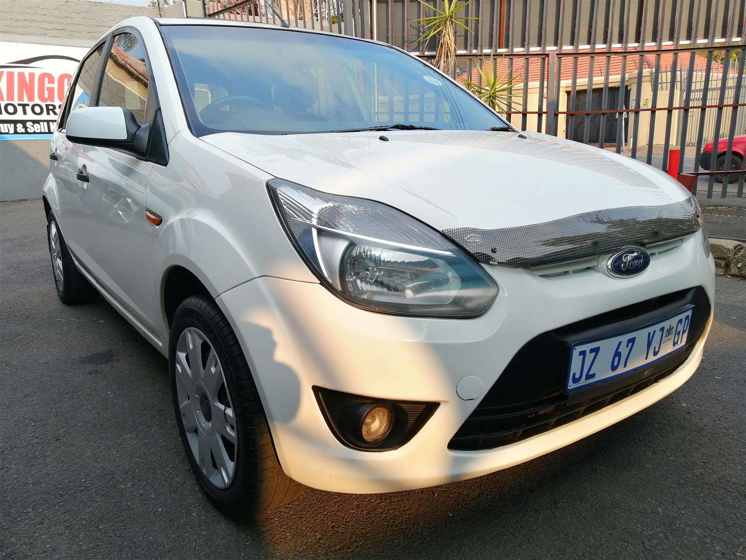 Ford Figo 1.4i Ambiente 5-Door Hatch Back for sale - R 64 900 |  Carfind.co.za