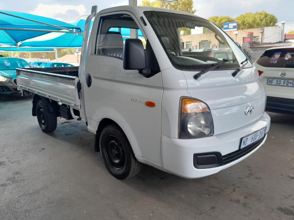 2006 HYUNDAI H-100 2.6 (DIESEL) MANUAL