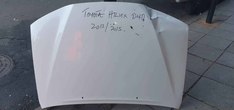 Toyota Hilux D4D Bonnet. - Private Seller Toyota Hilux D4D Bonnet. - Private Seller