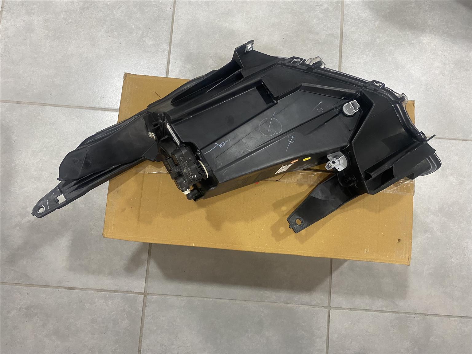 2023 NISSAN MAGNITE HALOGEN HEADLIGHT RIGHT SIDE FOR SALE.IN EXCELLENT CONDITION - Private Seller 2023 NISSAN MAGNITE HALOGEN HEADLIGHT RIGHT SIDE FOR SALE.IN EXCELLENT CONDITION - Private Seller