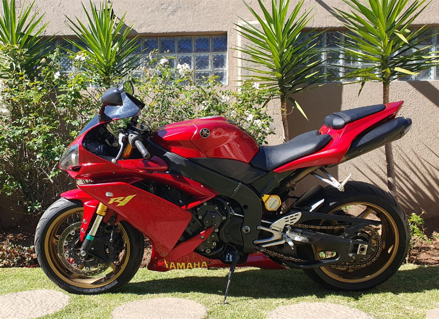 MINT!! 2008 YAMAHA YZF R1 | Junk Mail