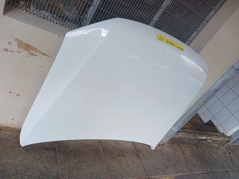 Vw amarok bonnet - Private Seller Vw amarok bonnet - Private Seller