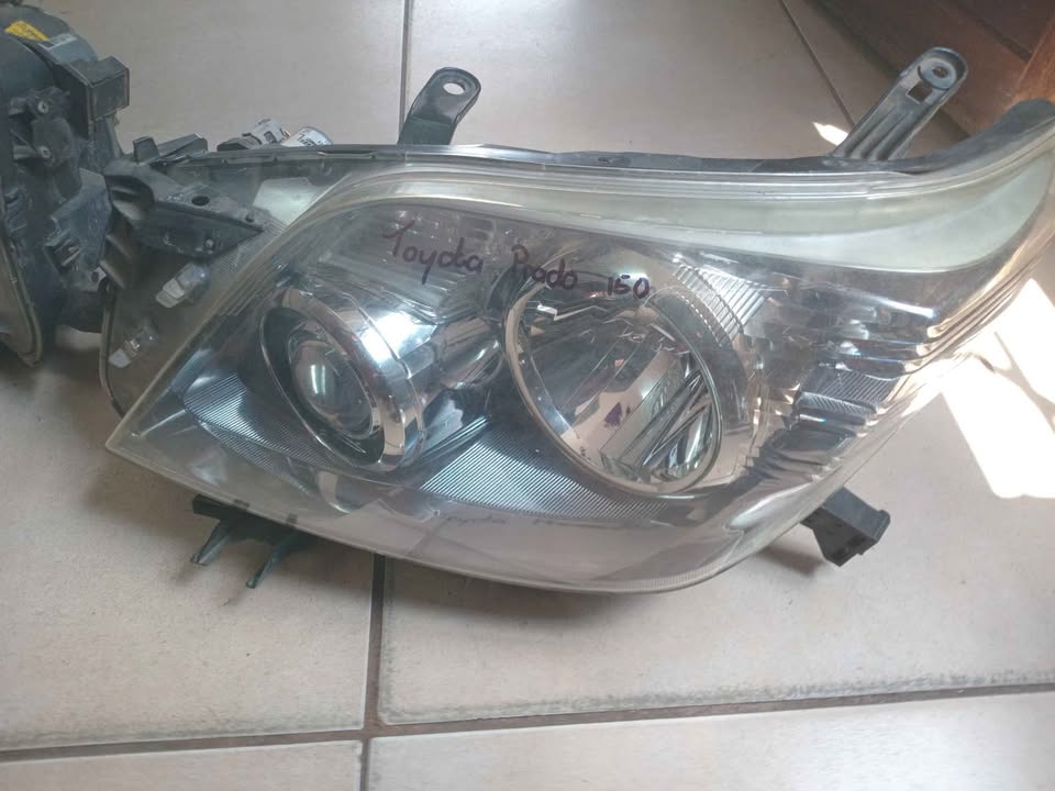 Toyota Prado J150 series headlight for sale - Private Seller Toyota Prado J150 series headlight for sale - Private Seller