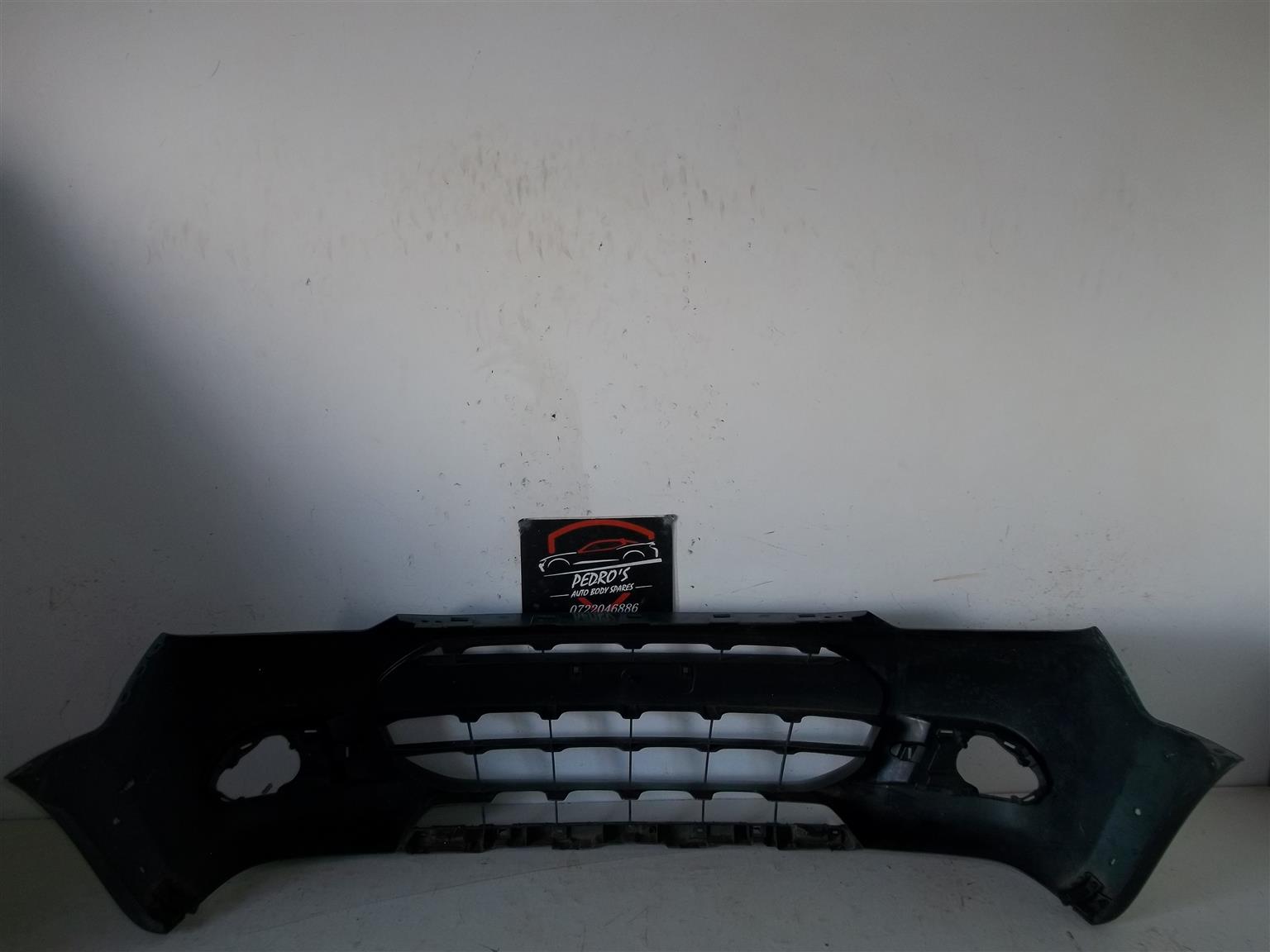 Ford Everest '15-'18 front bumper - Private Seller Ford Everest '15-'18 front bumper - Private Seller