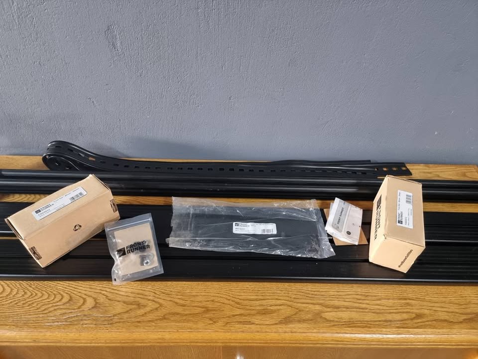 Nissan Pathfinder roof rack - Private Seller Nissan Pathfinder roof rack - Private Seller