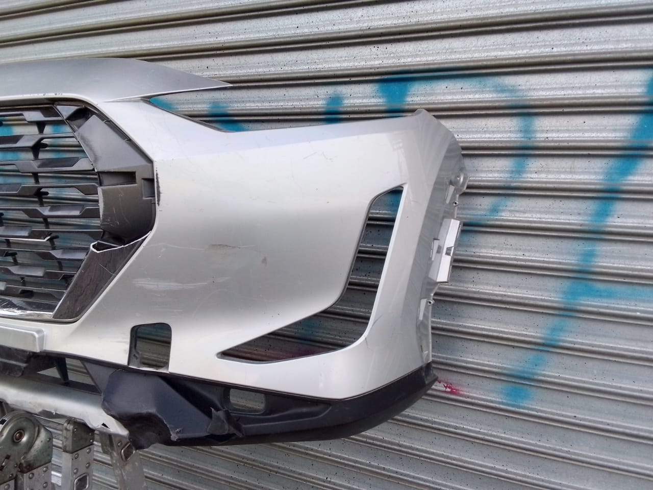 2022-2024 NISSAN MAGNITE FRONT BUMPER WITH GRILLE