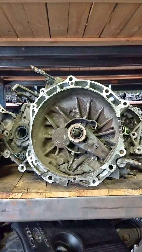 MAZDA 5 MANUAL 5 SPEED GEARBOX - Private Seller MAZDA 5 MANUAL 5 SPEED GEARBOX - Private Seller