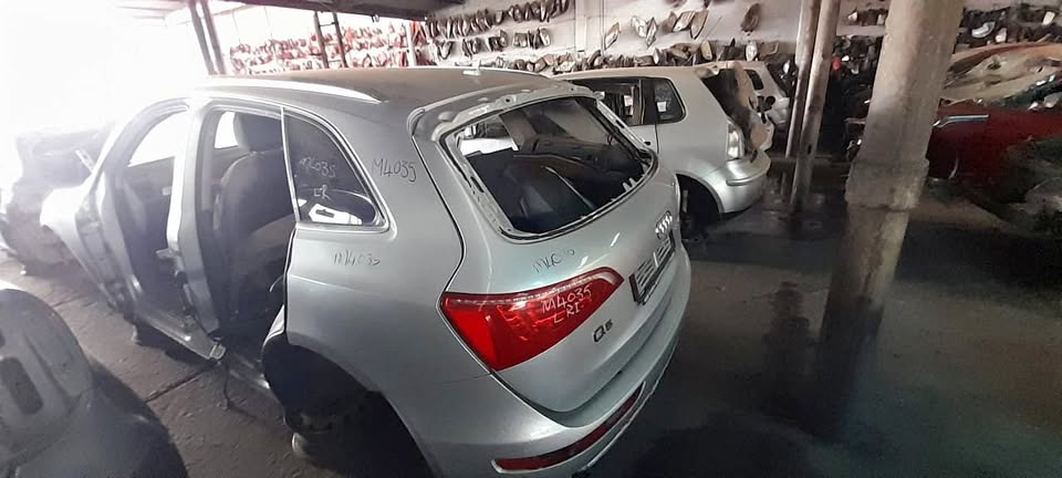 Audi Q5 TDI 3.0stripping for spare parts. - Private Seller Audi Q5 TDI 3.0stripping for spare parts. - Private Seller