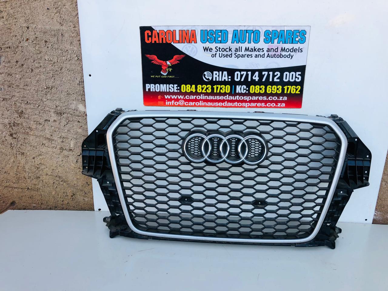 Audi Q3 Quattro radiator grill (badge) - Private Seller Audi Q3 Quattro radiator grill (badge) - Private Seller