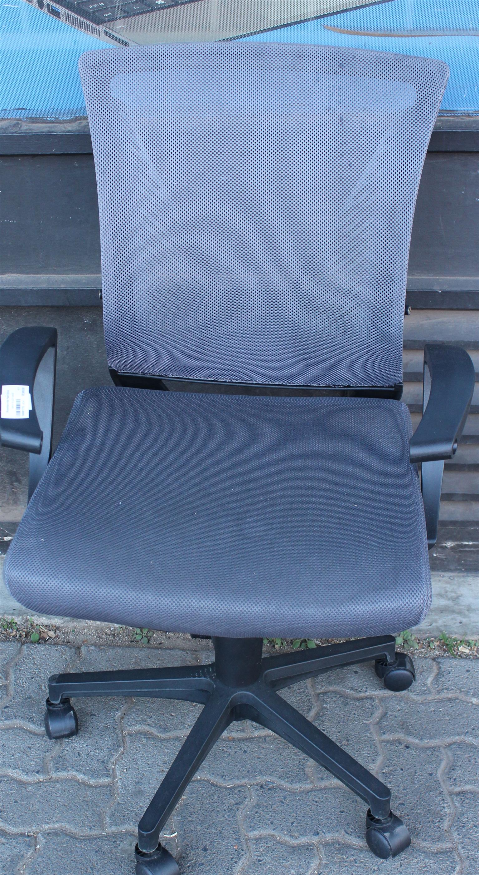 GREY STUDY CHAIR S0559177E GREY STUDY CHAIR S0559177E