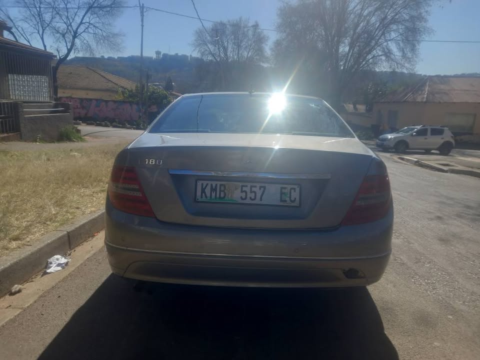2013 Mercedes Benz C180 Petrol, Automatic, Silver, 94000kms
