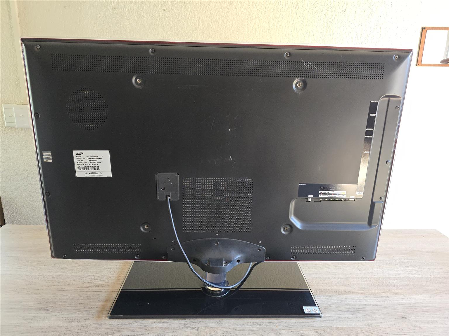 Samsung 40 inch Full HD TV – Clean, Working Condition