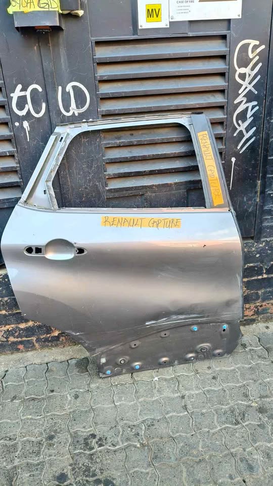 Renault capture right back door - Private Seller Renault capture right back door - Private Seller