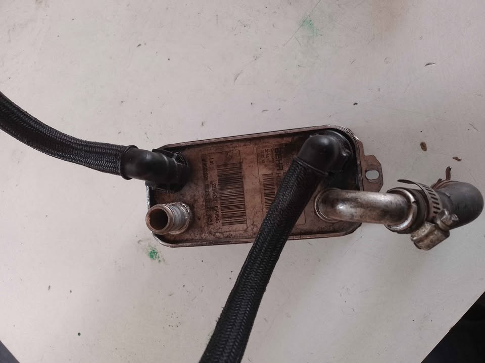 VOLVO XC60 2012 T6 OIL COOLER FOR SALE °¦°DELIVERY AVAILABLE COUNTRY WIDE°¦° - Private Seller