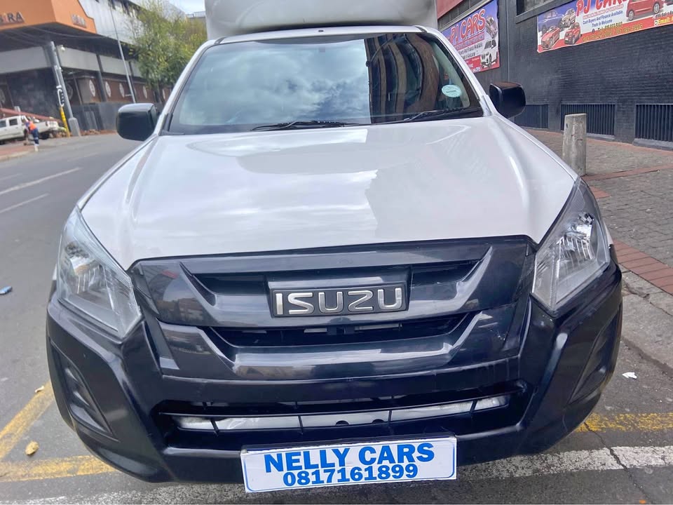 2017 Isuzu KBkm Manual Diesel