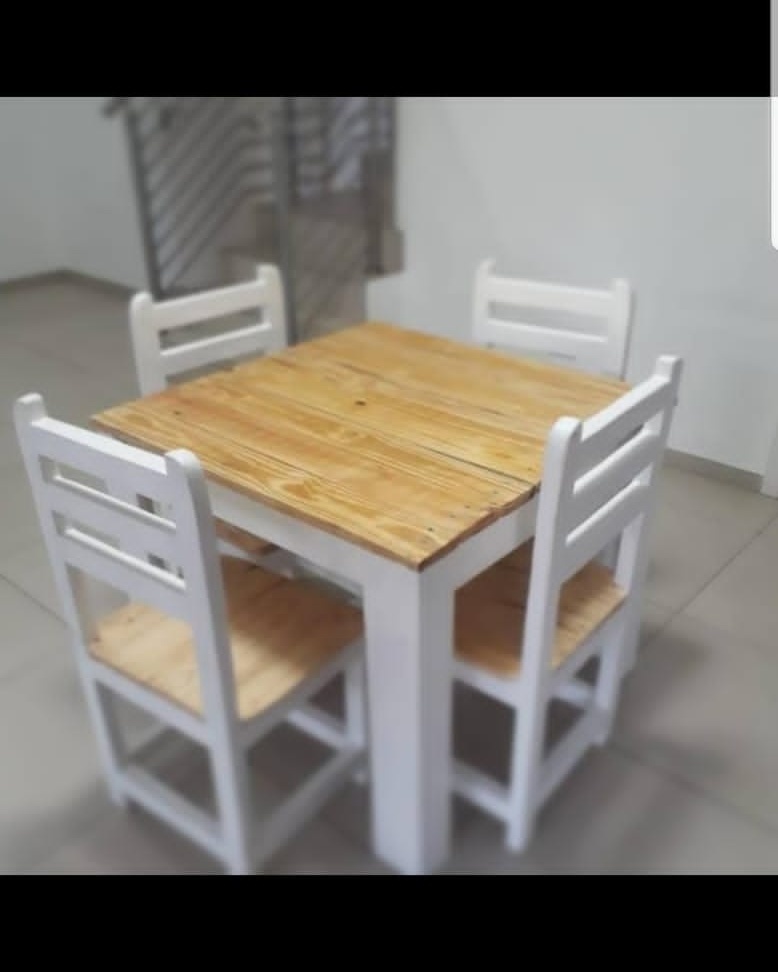 4 seater pine dining table