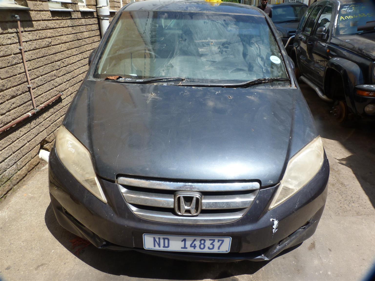 Honda FR-V 2.0 Manual - 2006 - Private Seller Honda FR-V 2.0 Manual - 2006 - Private Seller