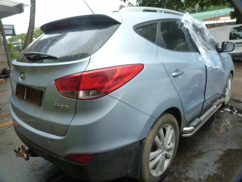 Hyundai iX35 2.0 GLS Executive AT Blue - 2011 STRIPPING FOR SPARES - Private Seller Hyundai iX35 2.0 GLS Executive AT Blue - 2011 STRIPPING FOR SPARES - Private Seller