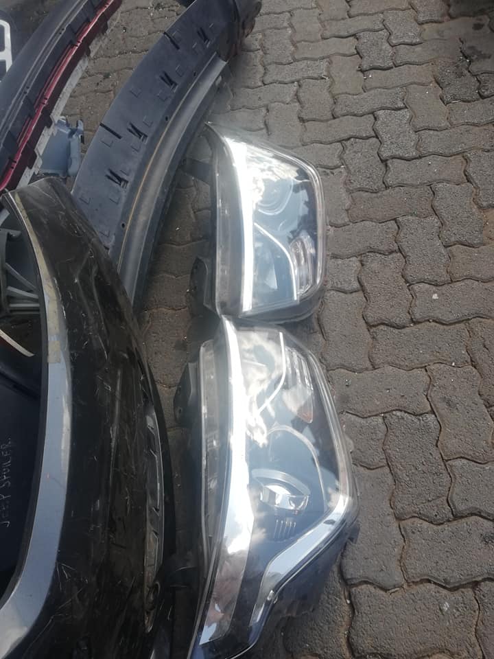 Hyundai H1 headlights - Private Seller Hyundai H1 headlights - Private Seller