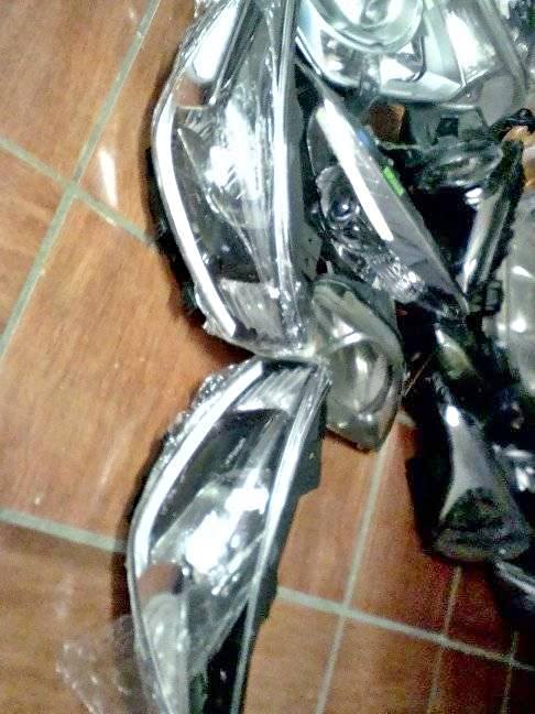 KIA Rio headlights - Private Seller KIA Rio headlights - Private Seller