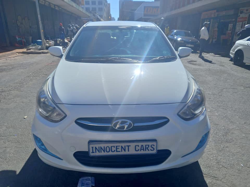 2018 HYUNDAI ACCENT SEDAN 1.6 PETROL, AUTOMATIC, WHITE COLOR, MILEAGE 83000KM 2018 HYUNDAI ACCENT SEDAN 1.6 PETROL, AUTOMATIC, WHITE COLOR, MILEAGE 83000KM