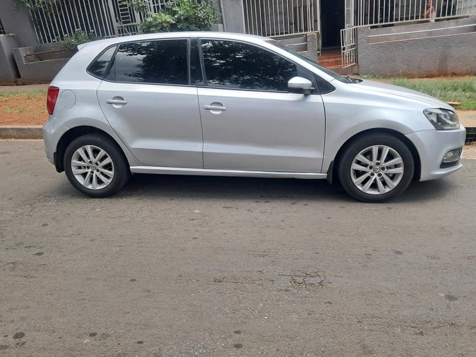 Volkswagen polo Tsi 1.2 Silver for sale