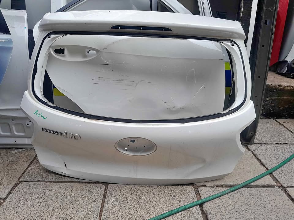 HYNDAI I.10 GRAND TAILGATE 2015 TO 2021 MODEL - Private Seller