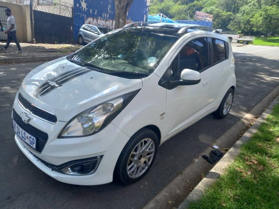 2014 Chevrolet Spark 1.2 Petrol, Manual Transmission, White Color, Mileage 97000kms