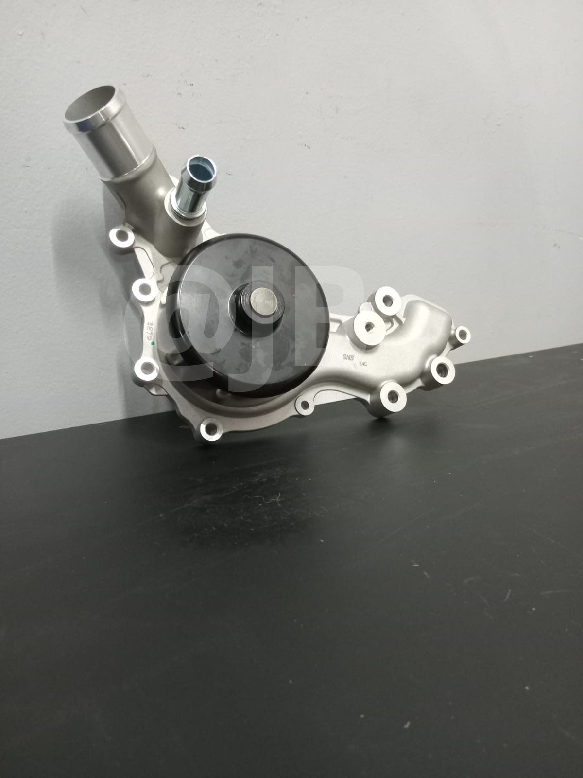 Jeep Cherokee KL (NEW) 3.2 Water Pump - Private Seller Jeep Cherokee KL (NEW) 3.2 Water Pump - Private Seller