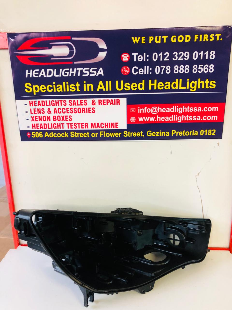Audi A4 B9 right side LED headlight replacement housing - Private Seller Audi A4 B9 right side LED headlight replacement housing - Private Seller