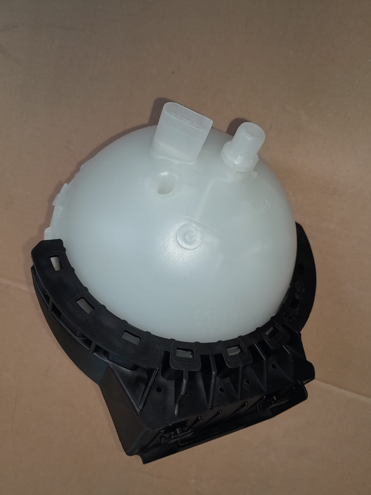 BMW F30 EXPANSION TANK FOR SALE - Private Seller