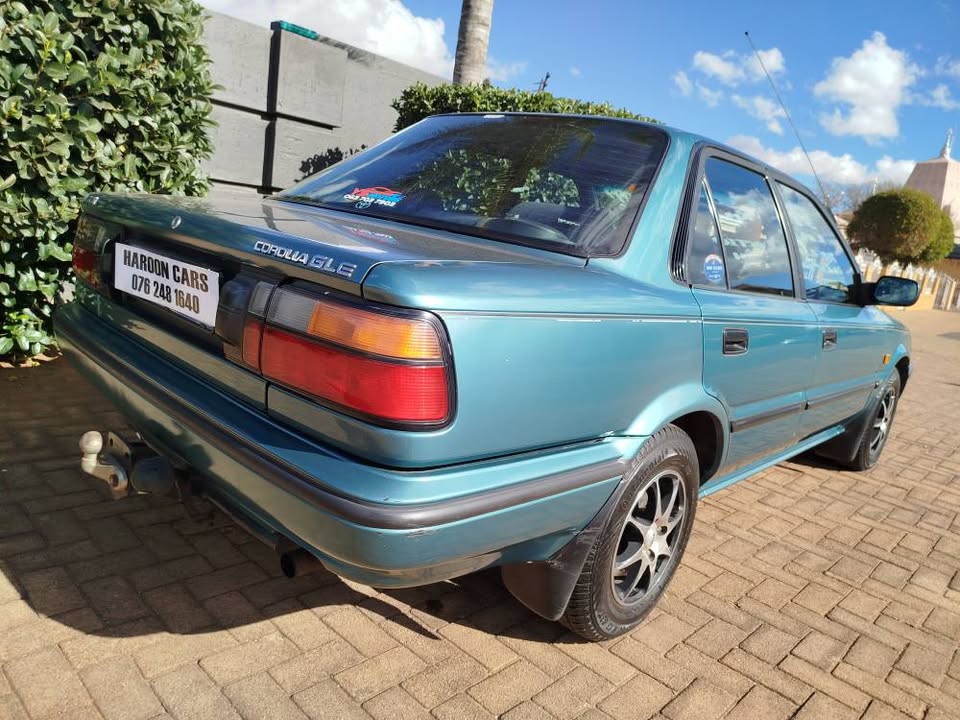 1994 Toyota Corolla 160i Gle manual one owner from new
