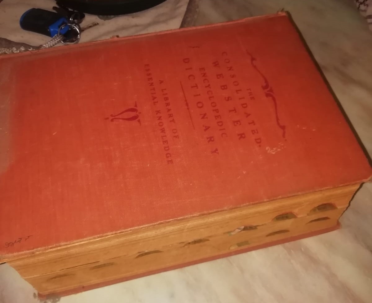 Encyclopedia Dictionary 1947 Franklin Edition In VERY GOOD condition