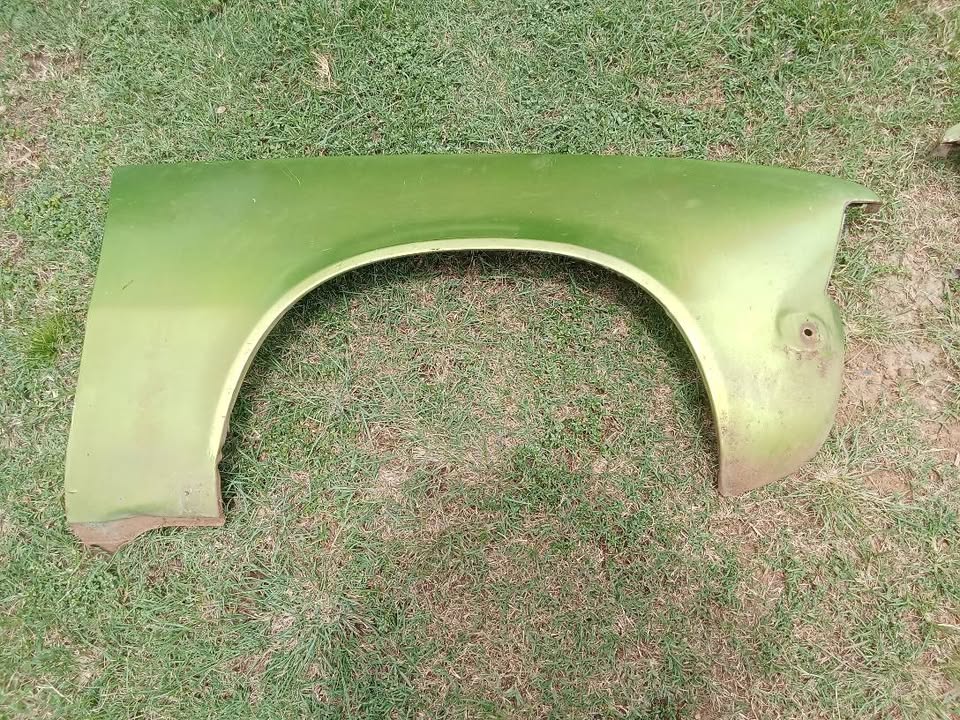 Chevrolet 2.5 left and right fender each - Private Seller Chevrolet 2.5 left and right fender each - Private Seller