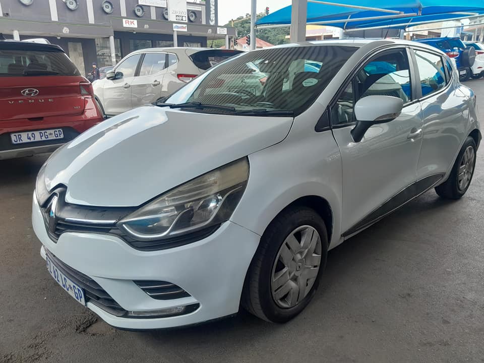 2018 RENAULT CLIO TCE 900T MANUAL