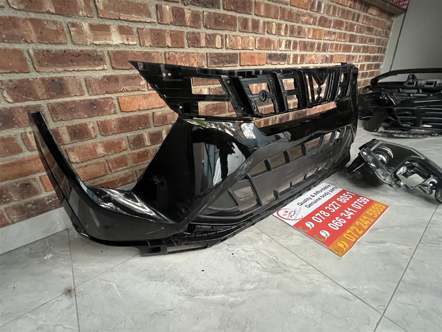 Mahindra XUV 3XO Bumper - Private Seller