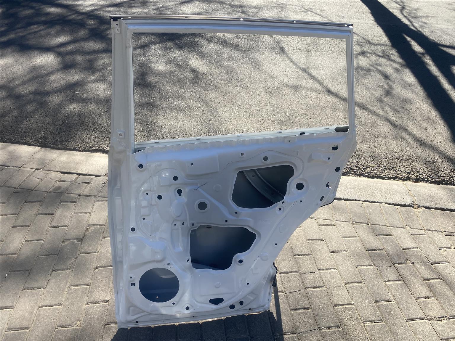 2025 TOYOTA COROLLA CROSS RIGHT REAR DOOR SHELL FOR SALE. IN EXCELLENT CONDITION - Private Seller