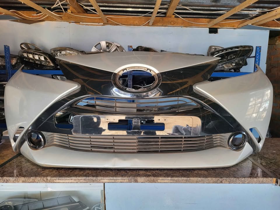 2016 Toyota Aygo complete font bumper for sale - Private Seller