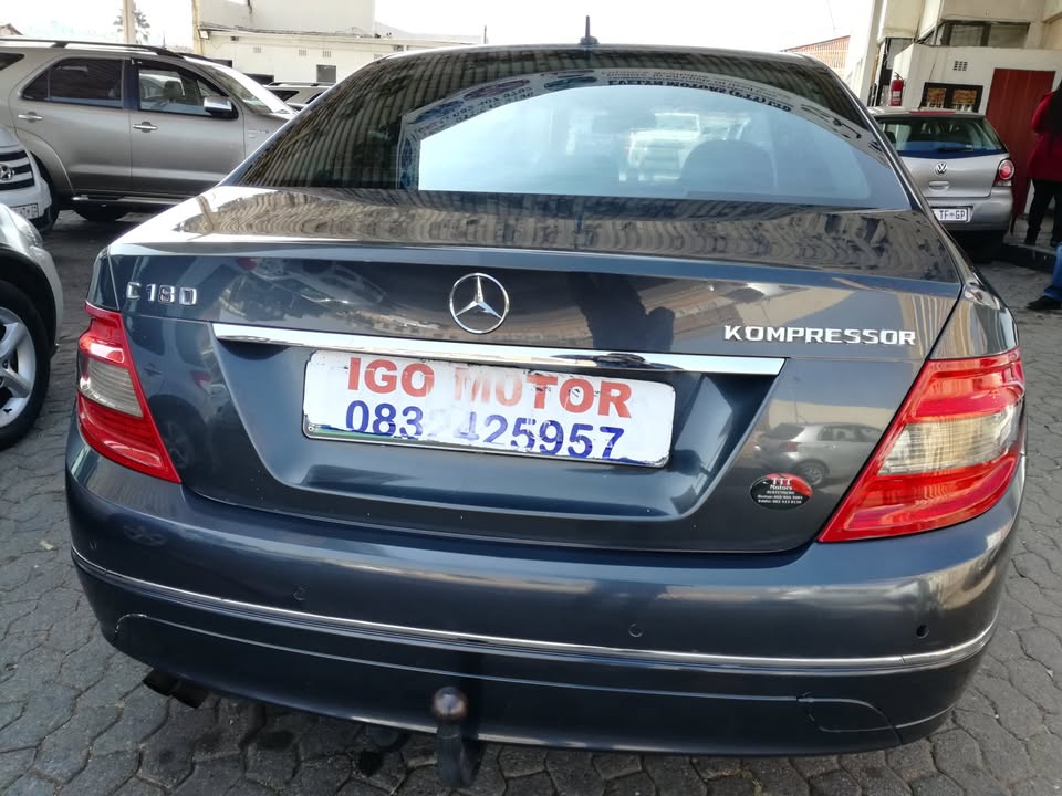 Used Mercedes-Benz C-Class C180 - Private Seller Used Mercedes-Benz C-Class C180 - Private Seller