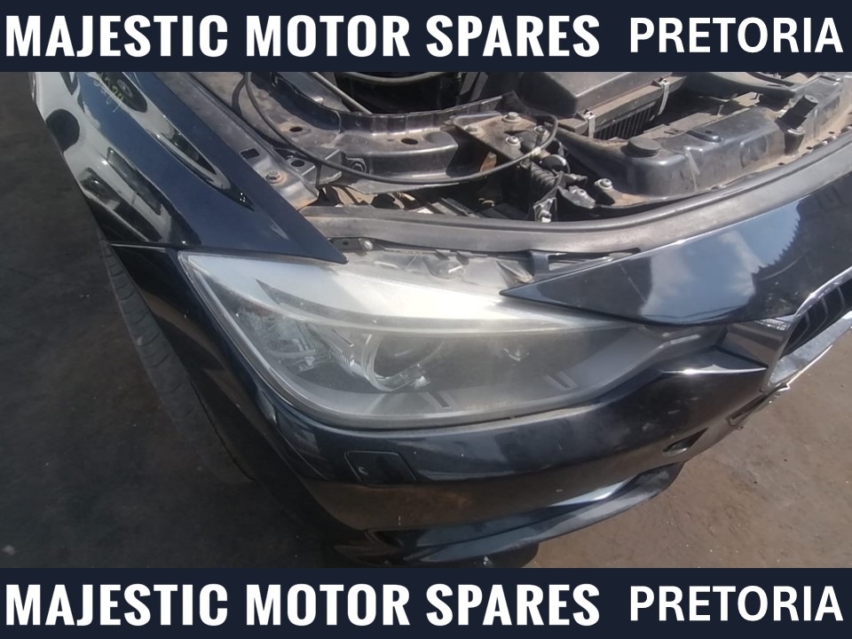 2012 BMW 320i F30 headlight for sale used - Private Seller 2012 BMW 320i F30 headlight for sale used - Private Seller