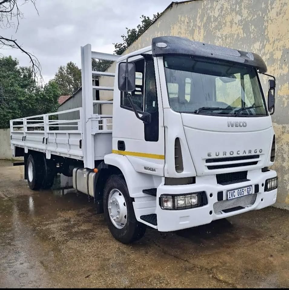 2013 iveco  160e24 8ton