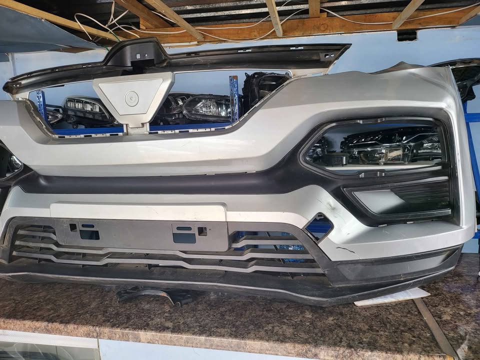 Renault Kiger front bumper for sale - Private Seller Renault Kiger front bumper for sale - Private Seller