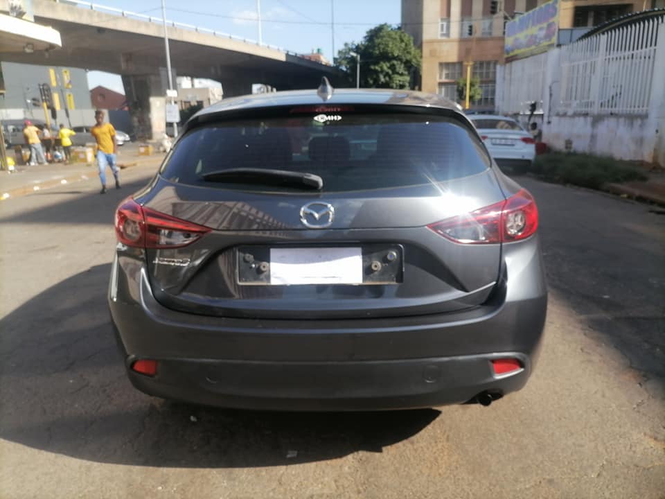 2015 Mazda 3 1.6 Dynamic