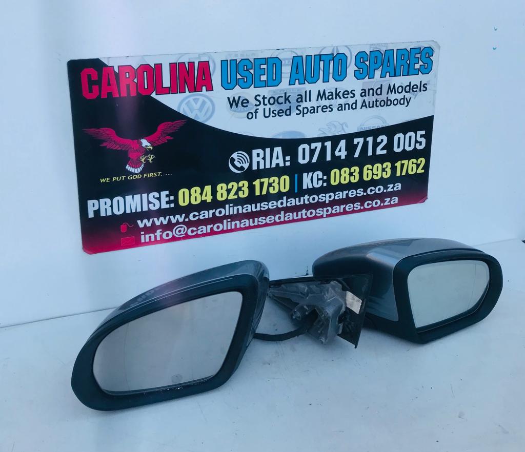 Mercedes Benz W205 C-Class C200 side mirror - Private Seller Mercedes Benz W205 C-Class C200 side mirror - Private Seller