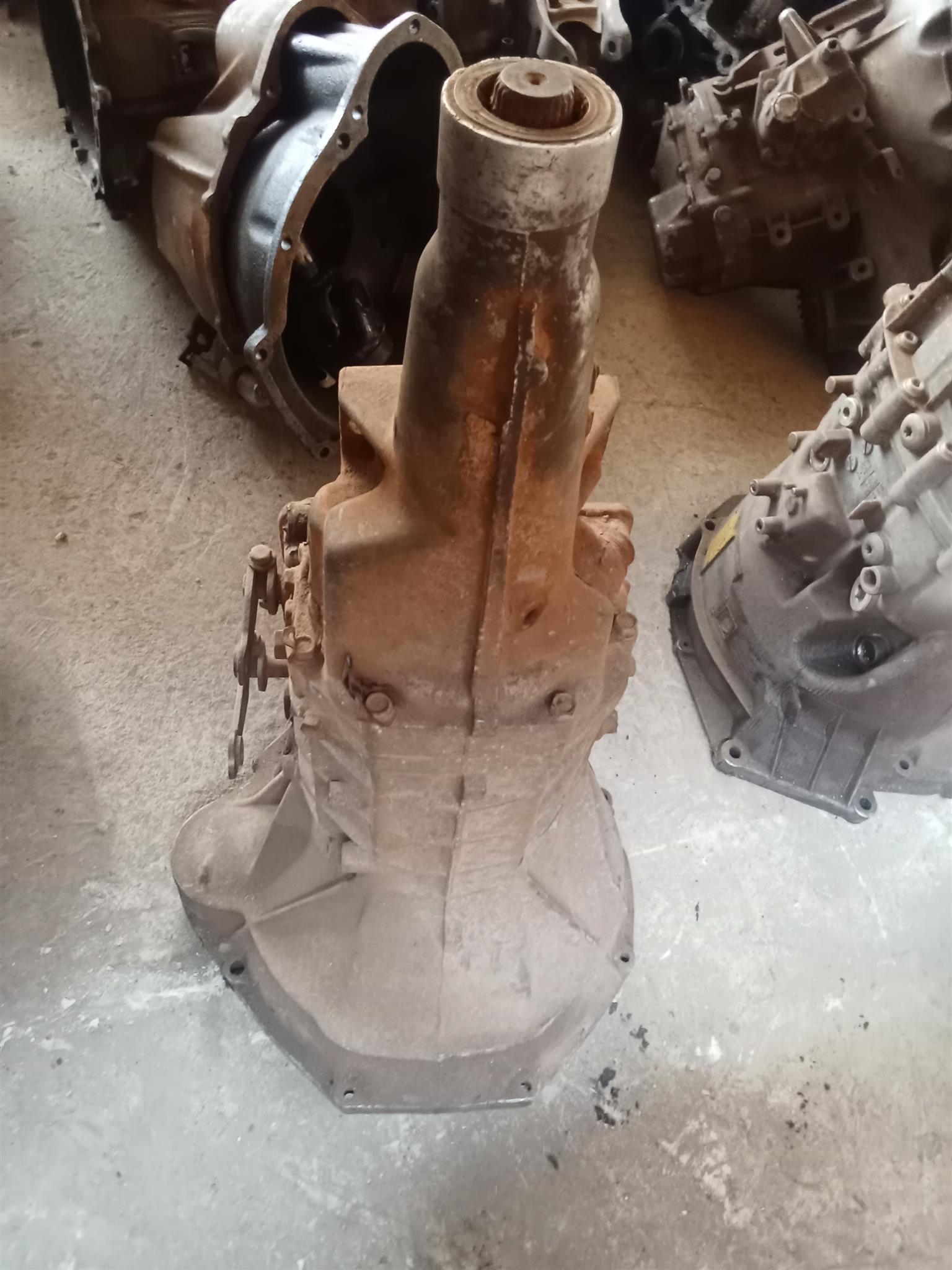 Mitsubishi L300 gearbox - Private Seller Mitsubishi L300 gearbox - Private Seller